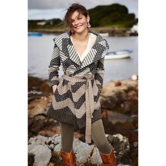 Anthropologie FIELD FLOWER Chevron Stripe Belted Wool Sweater Coat Hood X-Small - Picture 6 of 14